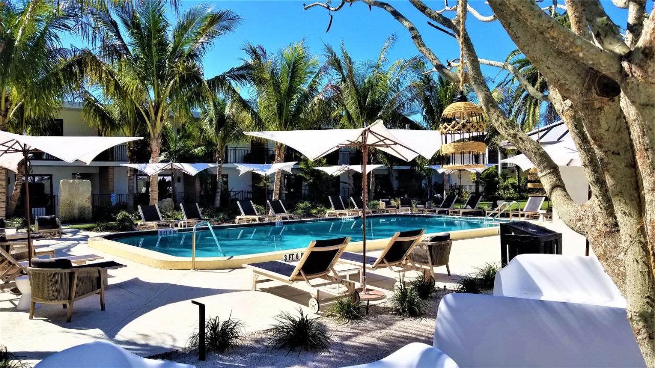 Bali Hai Beachfront Resort And Spa โฮล์มส์ บีช ภายนอก รูปภาพ